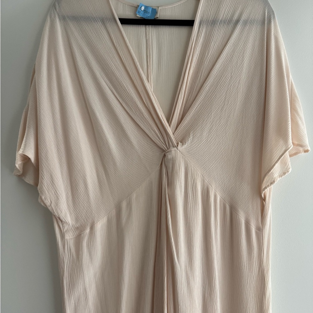 Elegant Cream V-Neck Dress